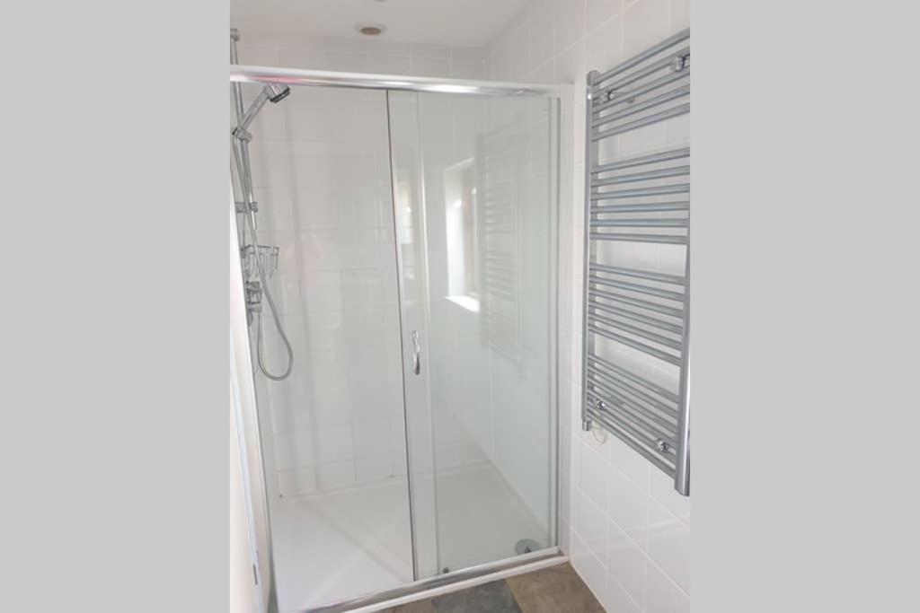 Willow Lodge Abergavenny Zewnętrze zdjęcie